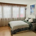 Your Pied-a-terre In Apartman