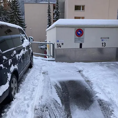 Daire Your Pied-a-terre In *